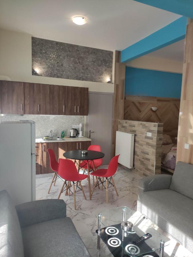 Gcm 2 Rooms Kentro Kateríni Extérieur photo