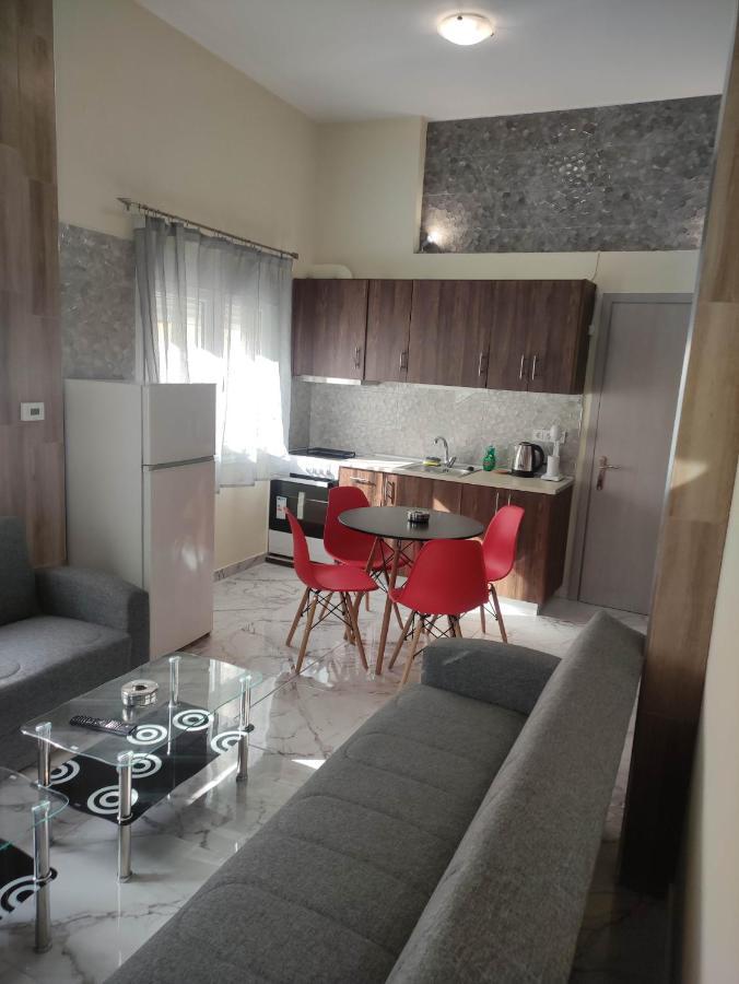Gcm 2 Rooms Kentro Kateríni Extérieur photo
